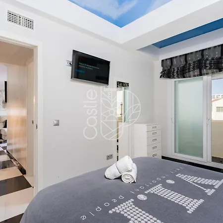 Malaga Puerto Marina Playa Vacacional Luxury Appartement