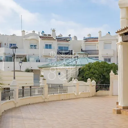 Malaga Puerto Marina Playa Vacacional Luxury Appartement